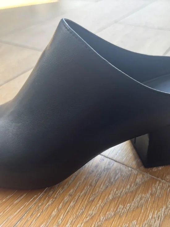 3.1 Phillip Lim Black Leather Block Heel Mule/Slip-On Open-Toe Sandal (7 US) - Picture 11 of 14